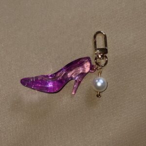 Court Shoe Charm – Purple S. Sikamore